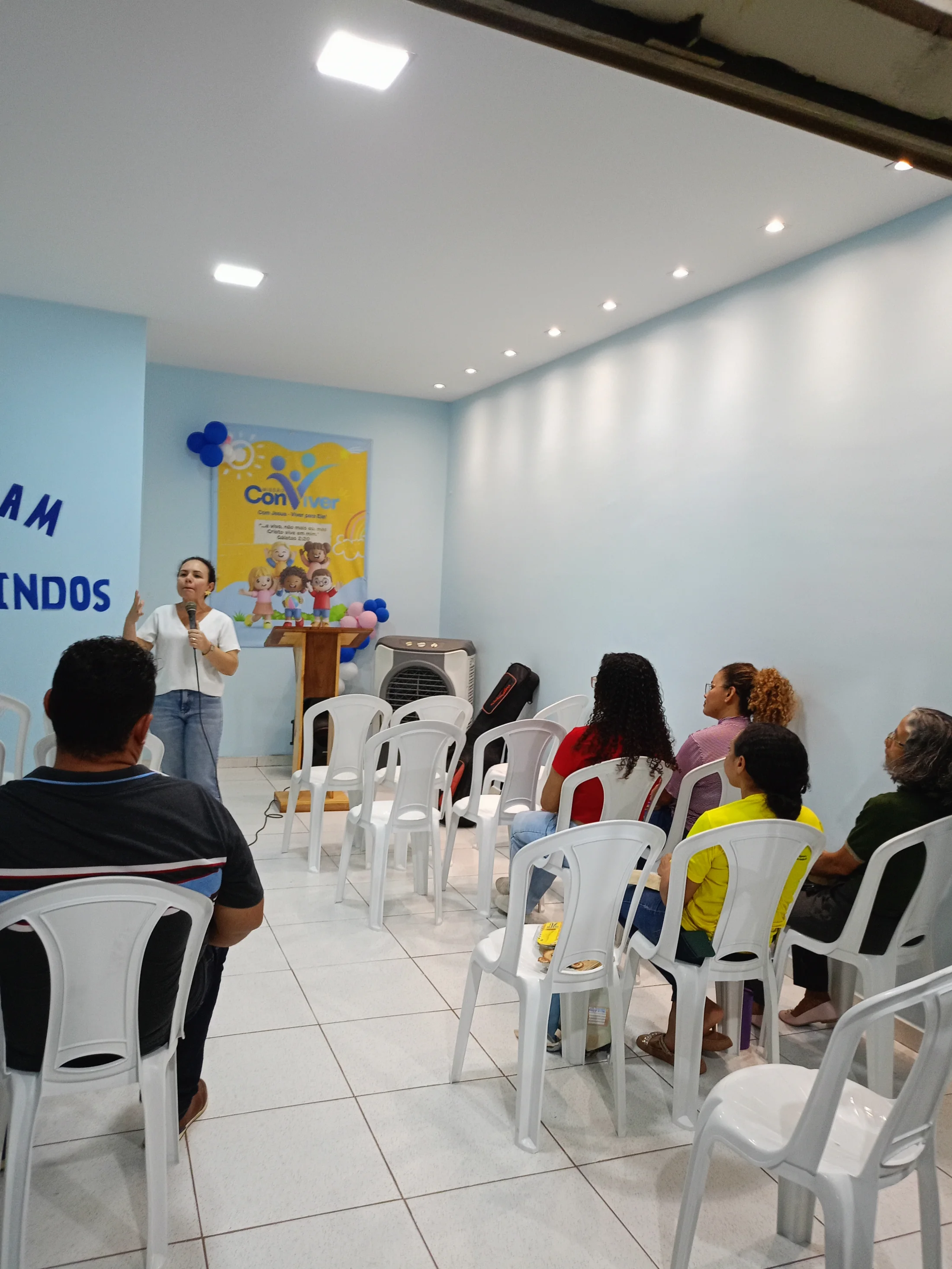 Culto de oração com o apoio dos PGs
